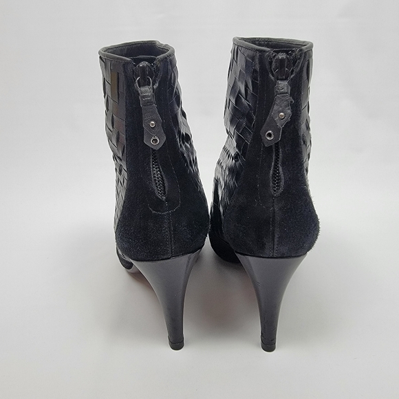 Cole Haan Women's Black Leather Suede Woven Ane Boots Booties Basket Weave 8B. - Picture 5 of 12